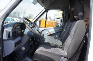 Mercedes Sprinter 210