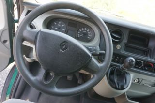 Renault Mascott