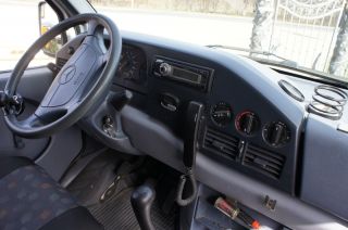 Mercedes Sprinter 210