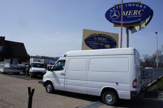 Mercedes Sprinter 210