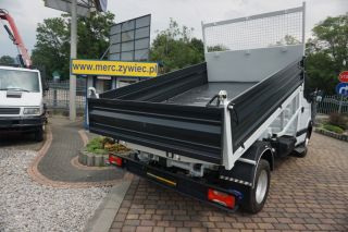 Renault Mascott