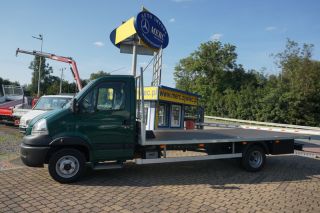 Renault Mascott